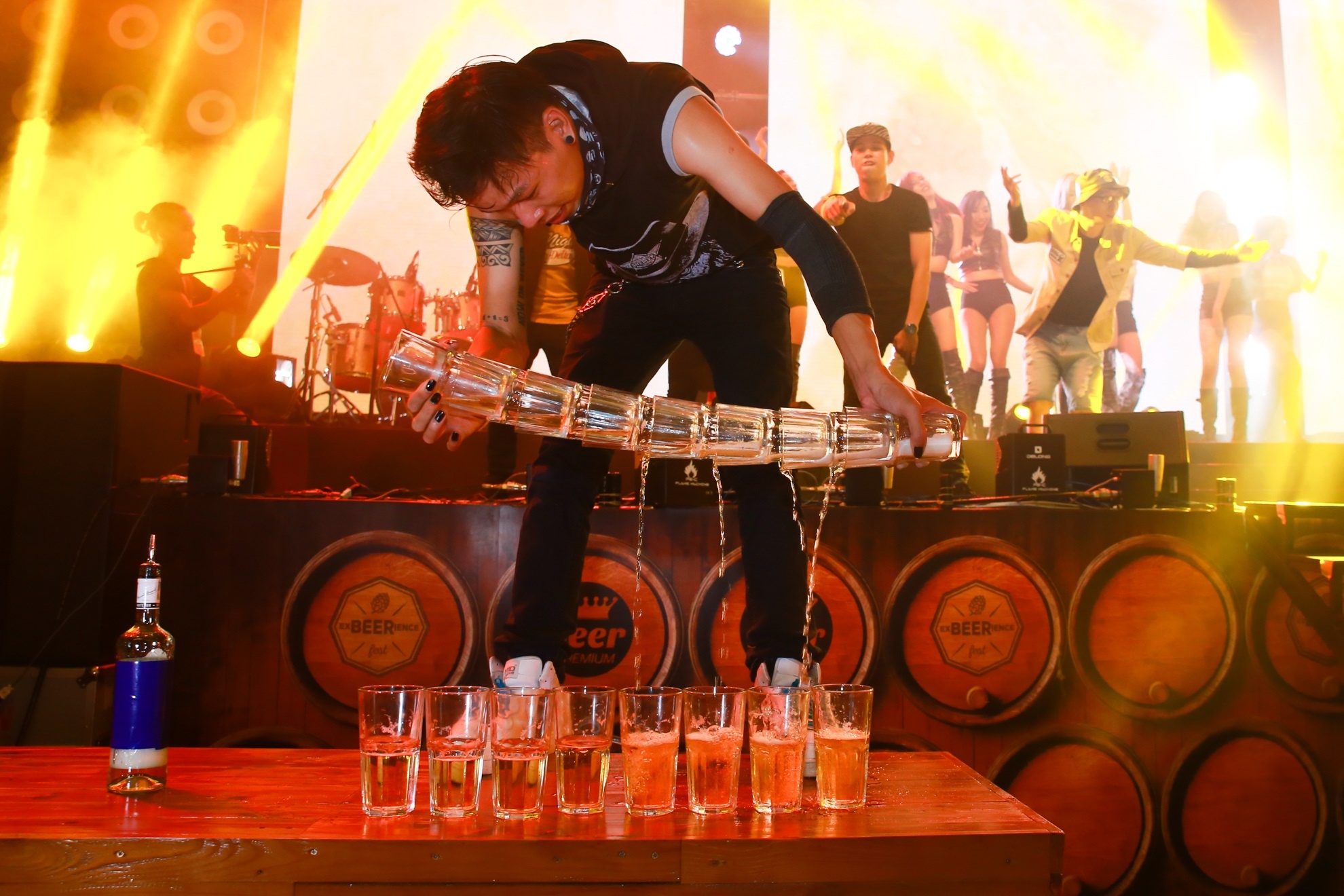 Màn so tài của bartender xuất sắc Lê Xuân Trọng và Đinh Quang Nam cũng là một điểm nhấn tại lễ hội.
