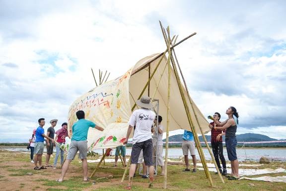Và phải tạo ra bản sắc, sự độc đáo riêng