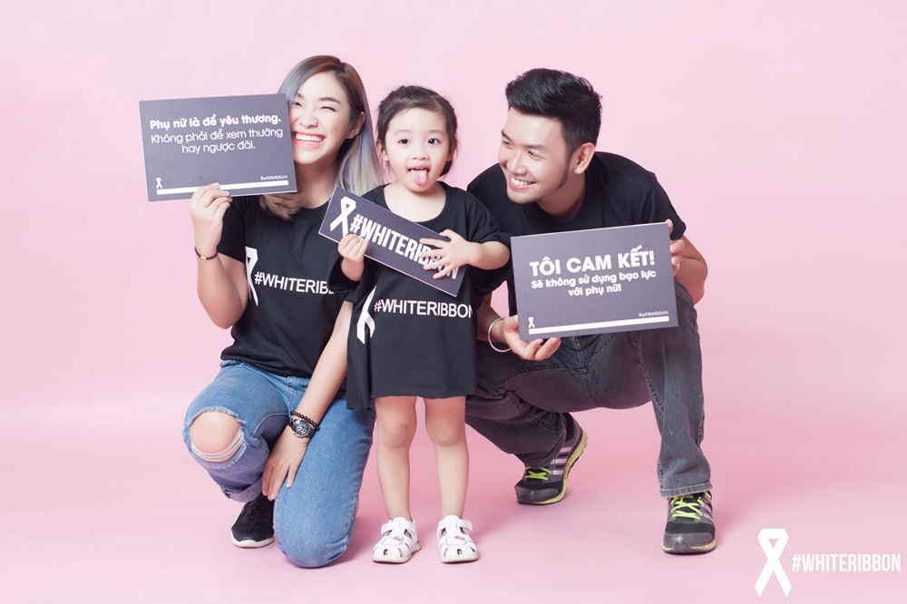 Thuong hieu thoi trang MARC keu goi chong bao luc gia dinh hinh anh