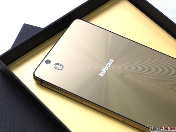 InFocus M810T là chiếc điện thoại ra đời dưới sự hợp tác của hai hãng công nghệ lớn danh tiếng là InFocus (Mỹ) và Foxconn (Đài Loan).