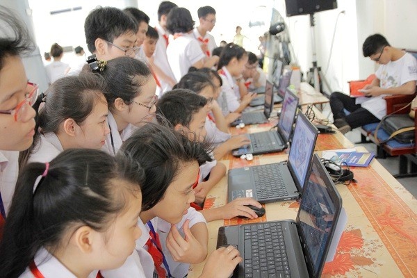 Su khac biet giua nu va nam thi sinh 'Chinh phuc vu mon' hinh anh