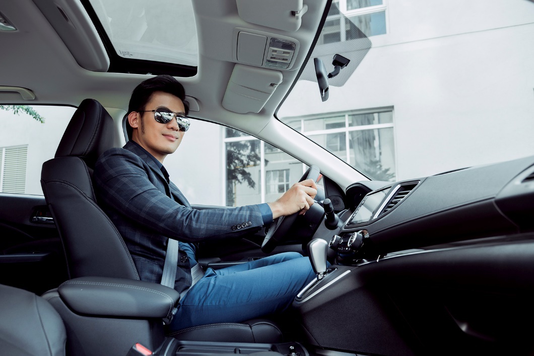 Bên trong Honda CR-V là không gian cabin rộng rãi và thoải mái, cùng các tiện ích tiên tiến.