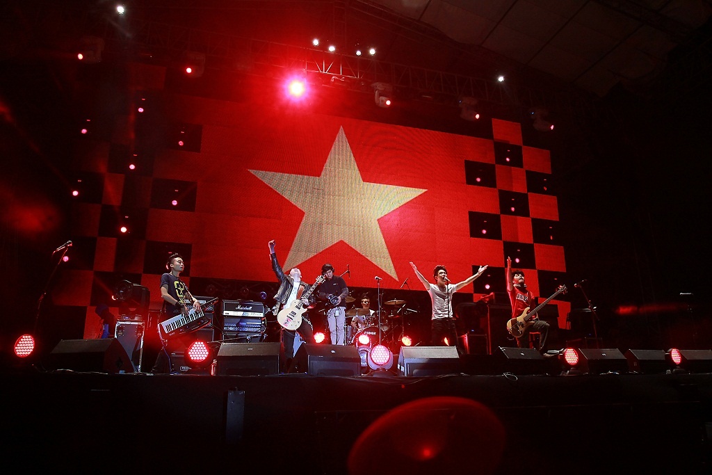 Nguoi yeu nhac hao hung voi dien dan danh rieng cho rockfan hinh anh