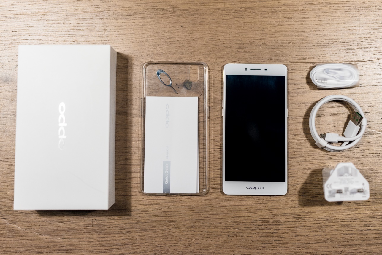 Máy có thể đáp ứng 2 giờ liên lạc nhờ công nghệ sạc nhanh VOOC.