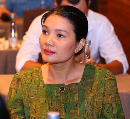 Kieu Trinh bat tinh tren phim truong vi pha hanh dong hinh anh