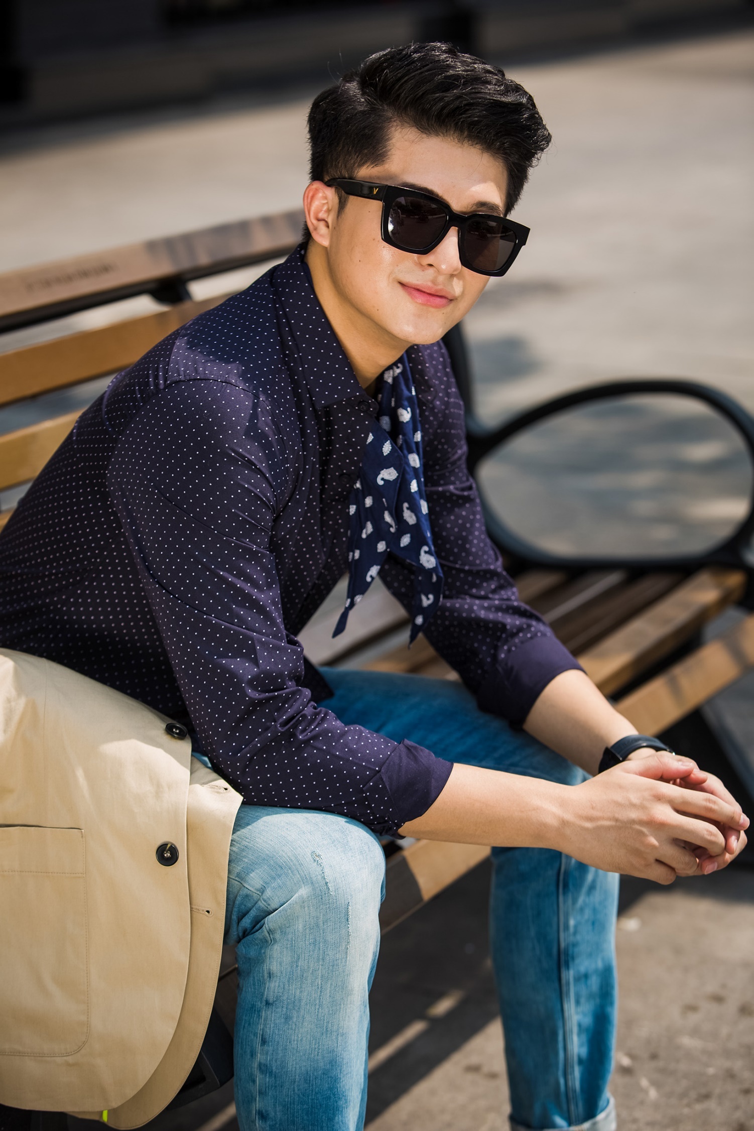 Cách kết hợp phụ kiện thông minh giúp anh toát lên vẻ ngoài lịch thiệp và thu hút.