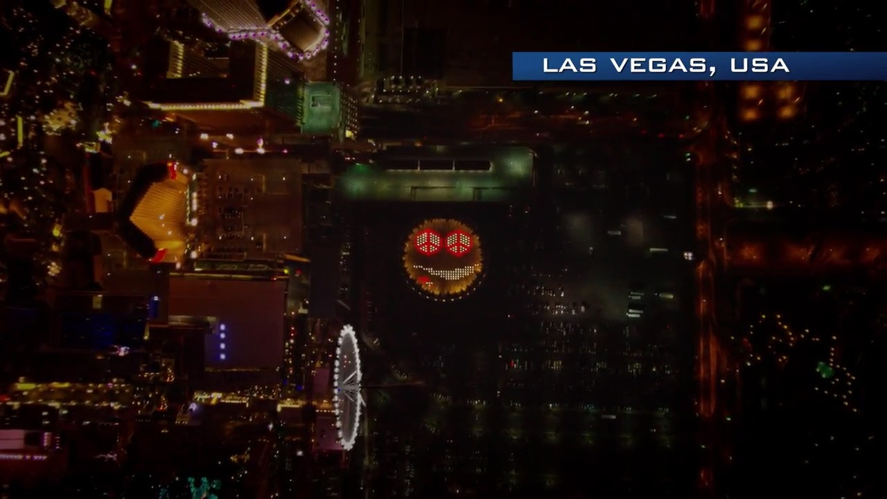 Kết lại 11 biểu tượng, Black Knight Decoded dừng chân ở Las Veges, Mỹ. Tại thành phố sôi động bậc nhất thế giới, một gương mặt cười thân thiện làm từ 160 quả bóng phát sáng, kết hợp cùng ánh đèn LED xuất hiện rực rỡ. Hình ảnh này lan truyền thông điệp hạnh phúc đến toàn cầu.