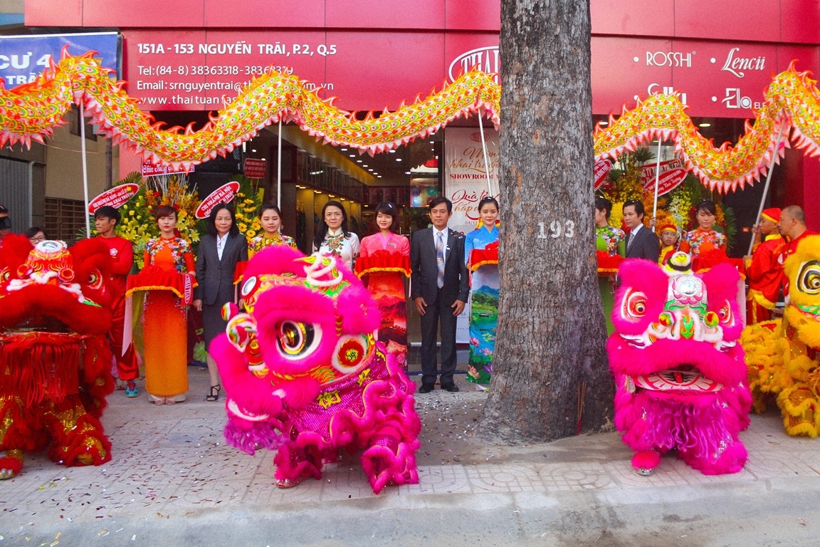 Thai Tuan khai truong showroom moi tai TP HCM hinh anh