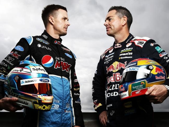 Tin do toc do cho doi chung ket V8 Supercars Racing hinh anh