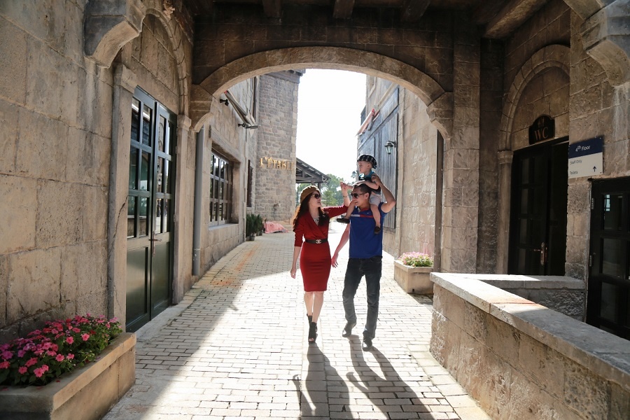 Bạn và những người yêu thương sẽ cùng dạo bước trên khung trời Châu Âu rộng mở ngay trên đỉnh Bà Nà