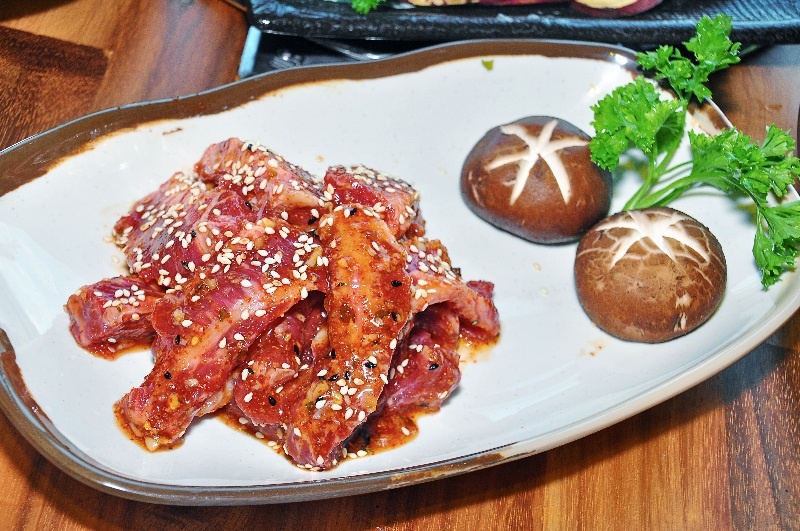 Thuong thuc mon nuong Han Quoc chuan vi tai Binh Duong hinh anh