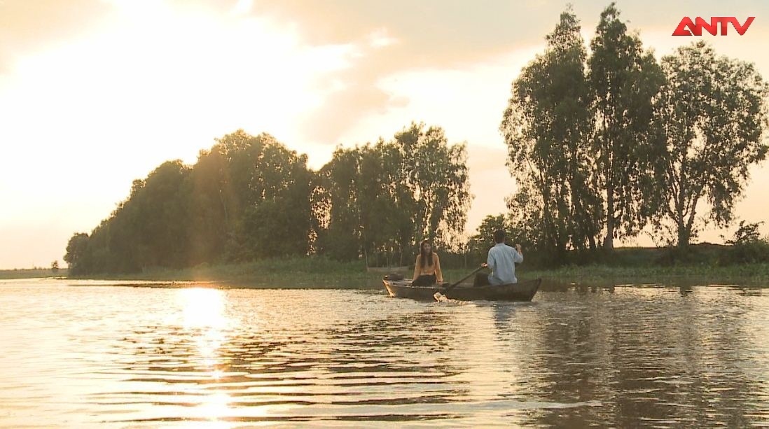 Bối cảnh sông nước Bến Tre trong phim Con gái ông trùm.