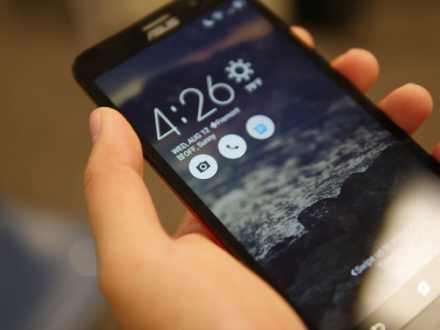 ZenFone 2 giup ban tiet kiem thoi gian the nao? hinh anh