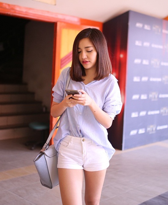 Tiêu chí chọn đồ của Bích Phương là mẫu mã, chất liệu và giá cả.