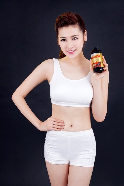 Tú Anh khoe vóc dáng thon gọn nhờ ăn uống, tập luyện hợp lý.