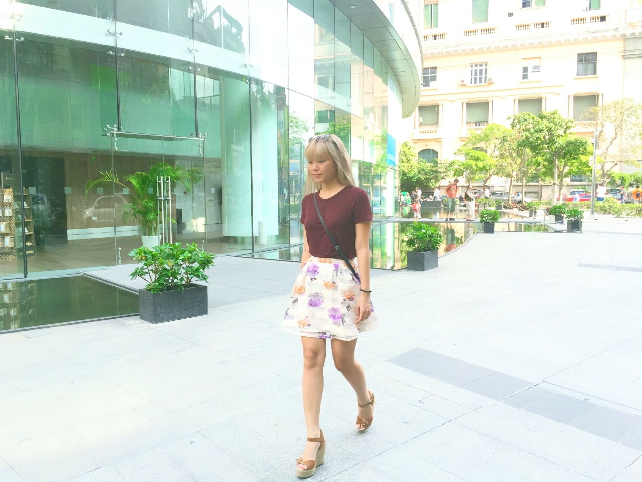 Dùng sữa rửa mặt than hoạt tính Pond’s Pure White là bí quyết giúp da Tiên Nguyễn luôn sáng mịn.  