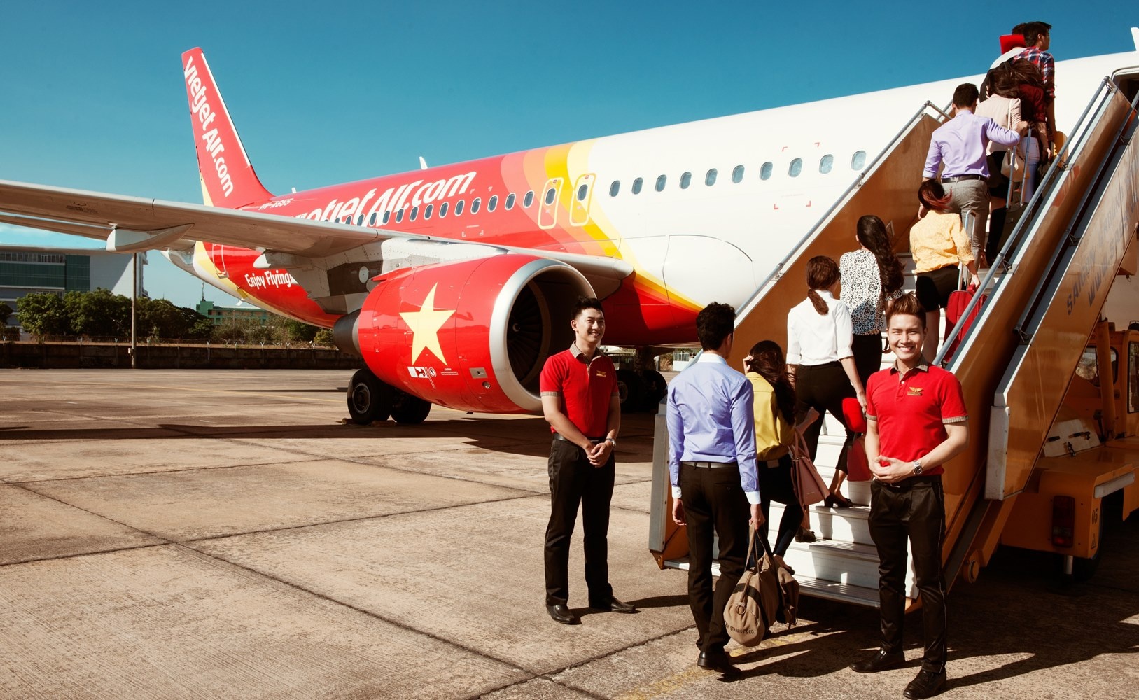 Vietjet tung 1,5 trieu ve gia 68.000 dong hinh anh