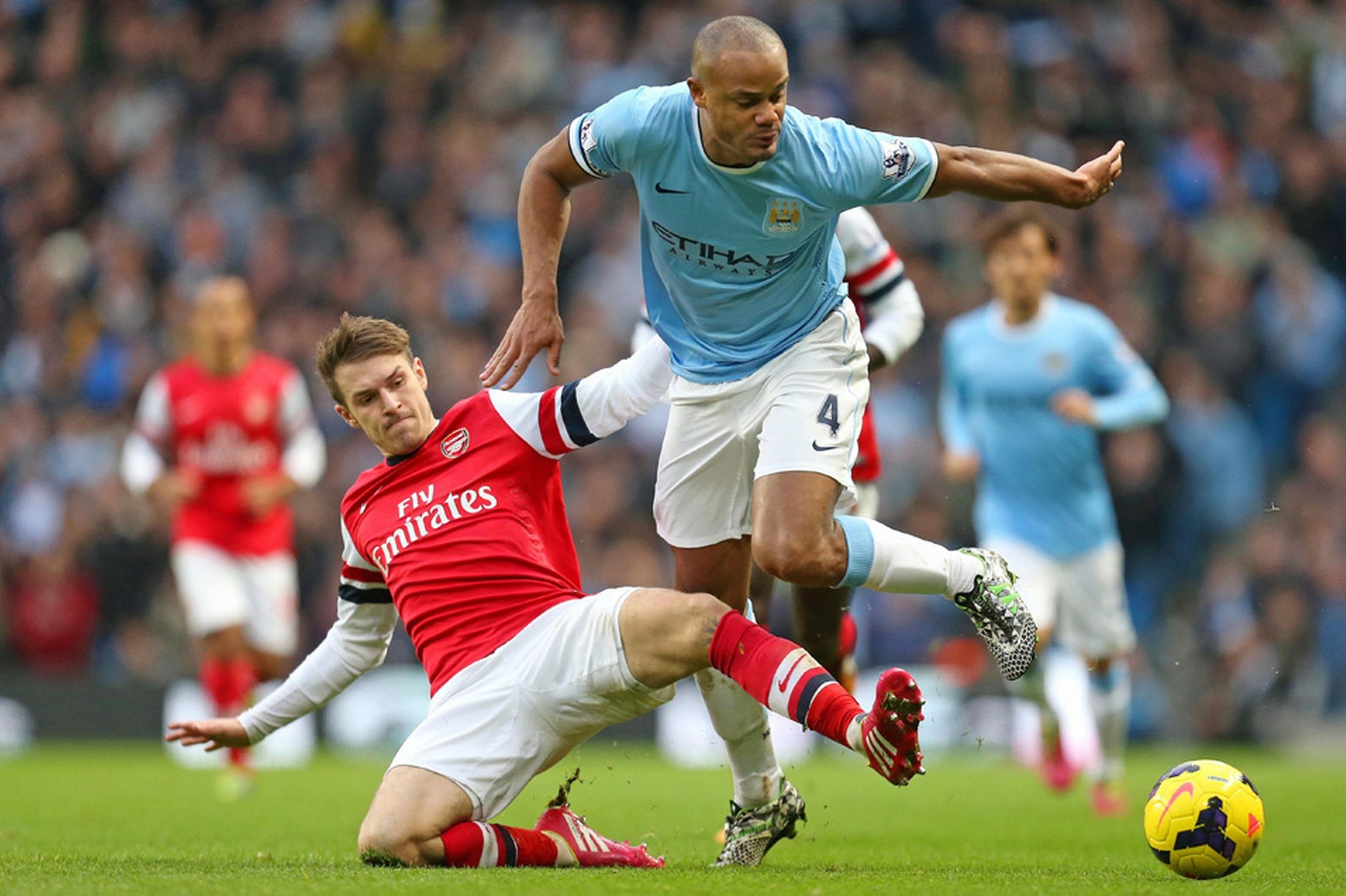 Dai chien Arsenal - Manchester City: Qua Noel som cho fan hinh anh