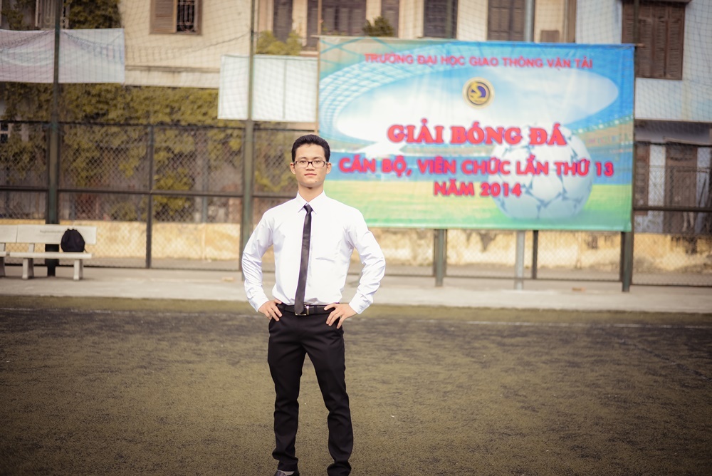 Thứ 3 là bạn Lê Xuân Lưu, sinh 19/5/1992, cựu sinh viên Khoa Kỹ thuật xây dựng công trình Giao thông, ĐH Giao thông Vận tải Hà Nội. Câu nói yêu thích của Lưu: 