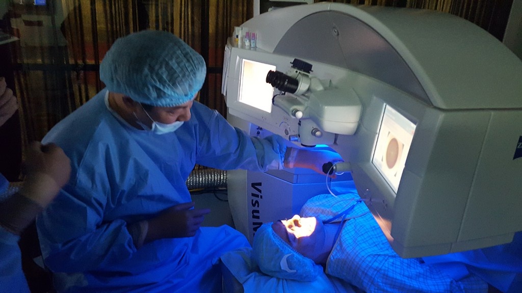 Ưu điểm vượt trội của ReLEx SMILE so với phương pháp Lasik thông thường.