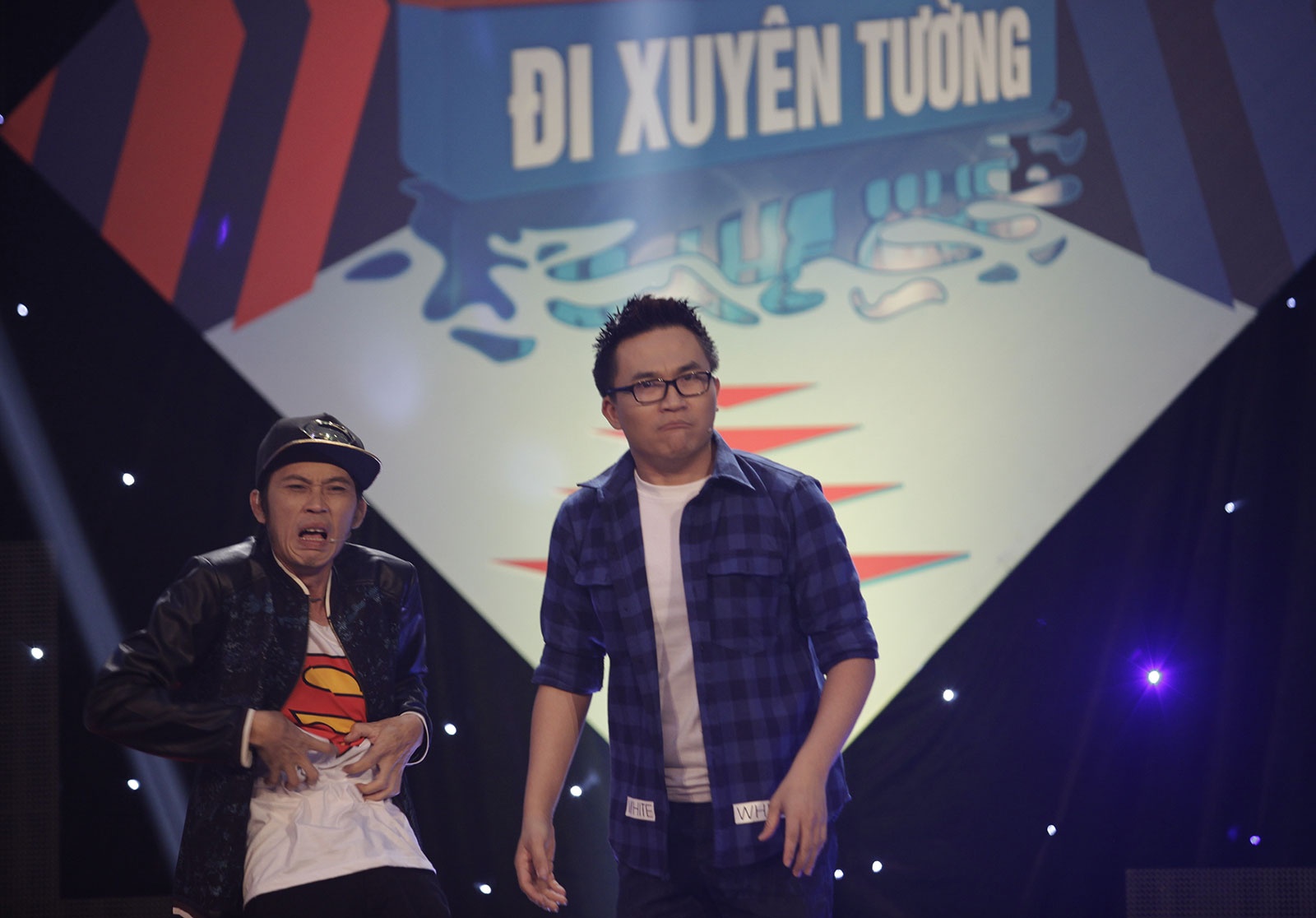 Hoai Linh tiep tuc lam MC 'Nguoi di xuyen tuong' mua hai hinh anh