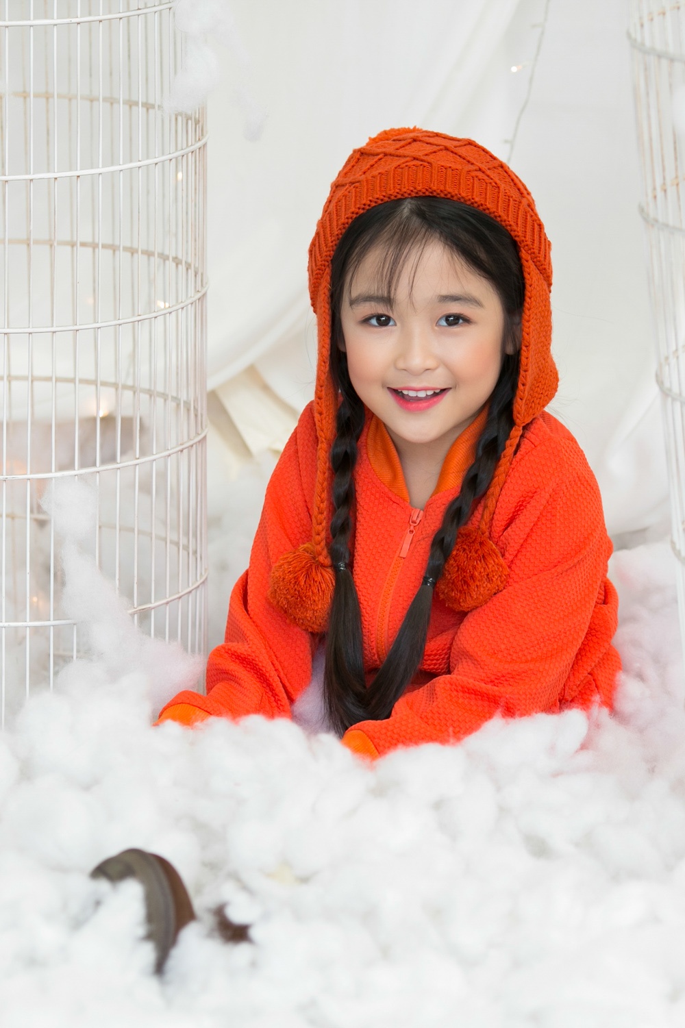 Bộ ảnh Giáng sinh của Bảo Ngọc được thực hiện bởi thương hiệu thời trang Elise Kids.