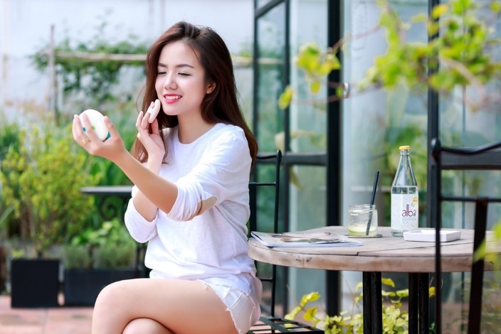 Mot ngay ranh roi cua Phuong Ly hinh anh