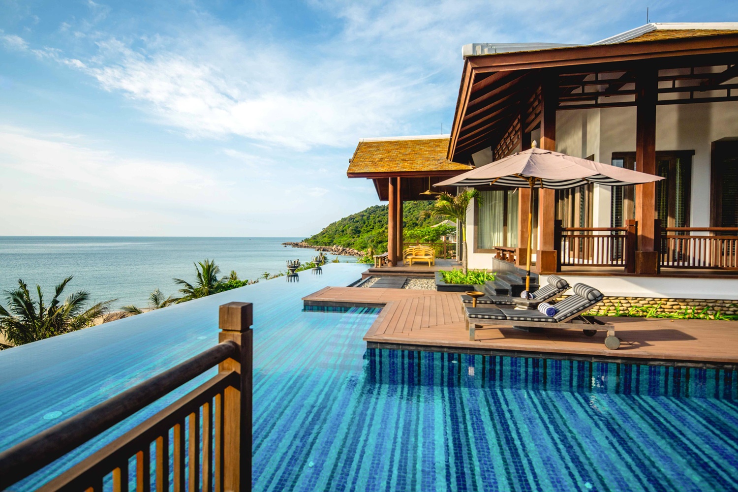 Ve dep cua InterContinental Danang Sun Peninsula Resort hinh anh