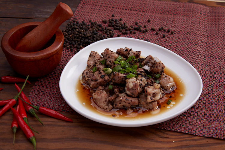 Thuong thuc 300 mon ngon chau A ngay tai Sai Gon hinh anh