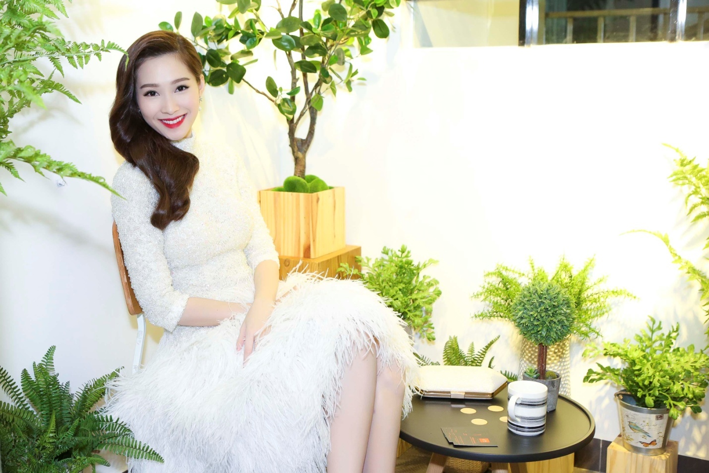 Dang Thu Thao dep tinh khoi du su kien hinh anh