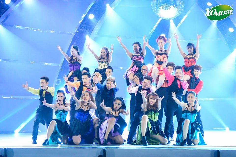  150 là số tiết mục mà các thí sinh đã trình diễn trong 12 đêm gala. Chỉ có 3 ngày tập luyện, họ đã rất nỗ lực để tạo nên những phần trình diễn ngoạn mục mỗi tối cuối tuần. Với tình yêu nghề, các thí sinh đã vượt qua giới hạn của chính mình để mang tôn vinh nghệ thuật nhảy múa trên sân khấu TTCBN.