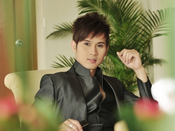 Chuong trinh ca nhac - hai chao xuan quy tu nhieu sao Viet hinh anh