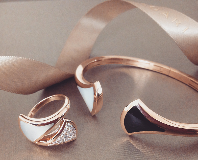 BVLGARI ra mat BST trang suc da quy dip nam moi hinh anh