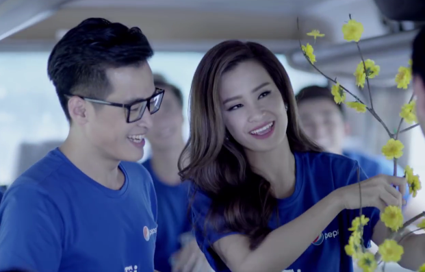 Ha Anh Tuan, Dong Nhi gop mat trong MV Tet xuc dong hinh anh