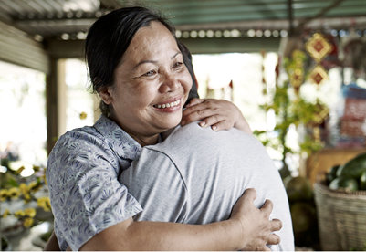 Gioi tre chung tay mang Tet sum vay den moi nguoi hinh anh