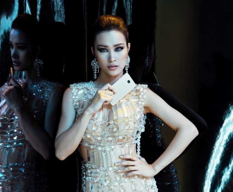 Vi sao ten tuoi Dong Nhi chua bao gio ha nhiet tai Vpop? hinh anh