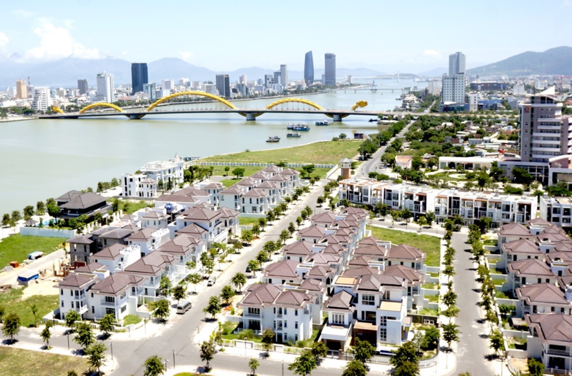 Da Nang hut nha dau tu kinh doanh khach san hinh anh