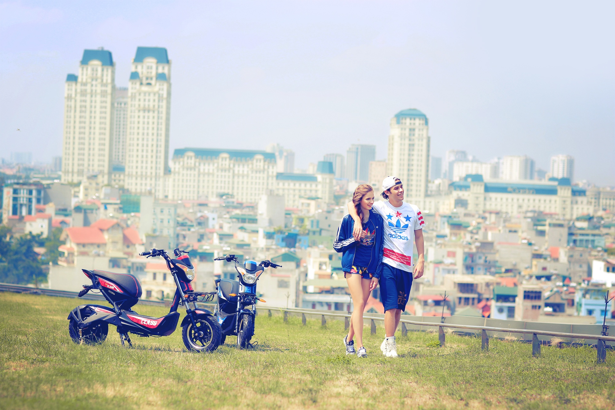 Top Class - xe dien cao cap thiet ke hien dai cho gioi tre hinh anh