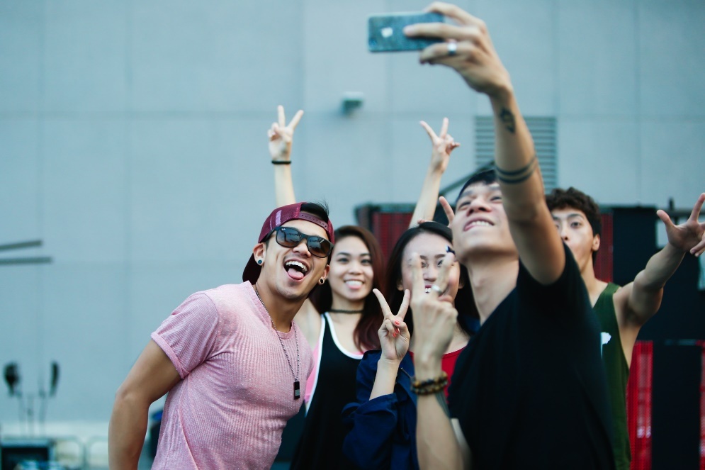 Trọng Hiếu,  Văn Mai Hương,  Tiên Tiên ảnh 3 Trong Hieu,  Van Mai Huong,  Tien Tien anh 3