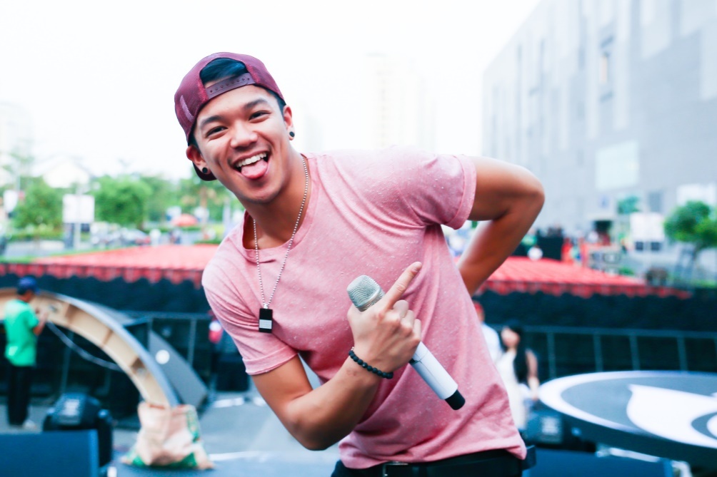 Trọng Hiếu,  Văn Mai Hương,  Tiên Tiên ảnh 4 Trong Hieu,  Van Mai Huong,  Tien Tien anh 4