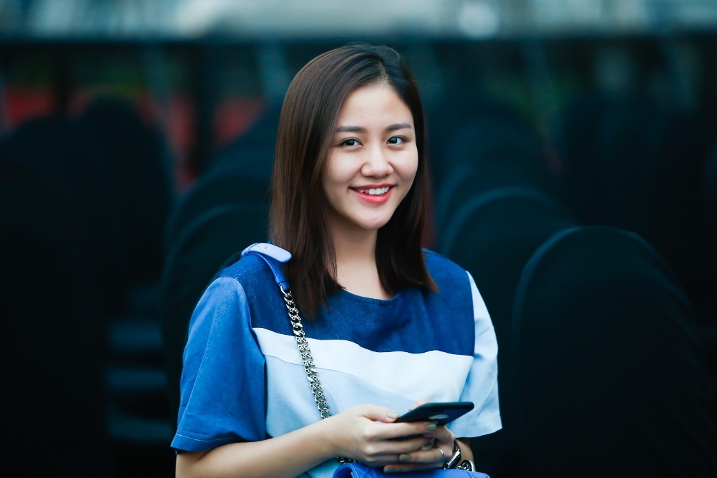 Trọng Hiếu,  Văn Mai Hương,  Tiên Tiên ảnh 8 Trong Hieu,  Van Mai Huong,  Tien Tien anh 8