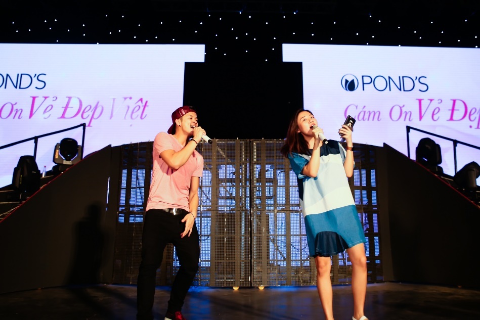 Trọng Hiếu,  Văn Mai Hương,  Tiên Tiên ảnh 12 Trong Hieu,  Van Mai Huong,  Tien Tien anh 12