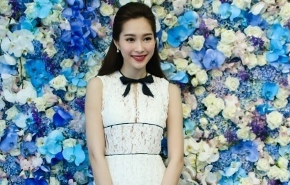 Ve ngoai rang ro nhu hoa lan cua Dang Thu Thao hinh anh