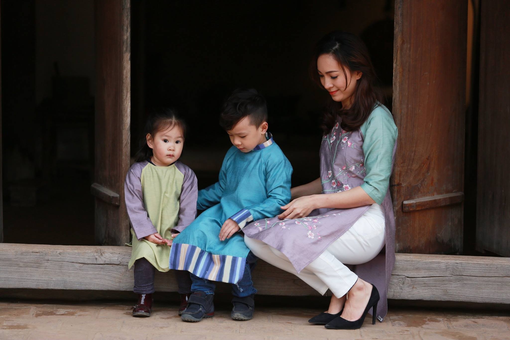 Nhung mau ao dai cach tan ton len net nu tinh cho phai dep hinh anh