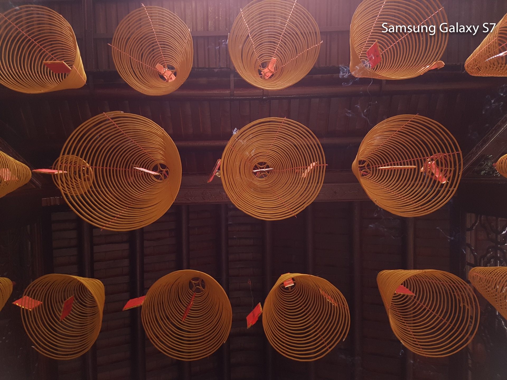 so sanh Galaxy S7 va iPhone 6S anh 16