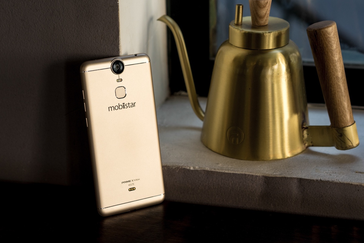 Nhung diem nhan trong thiet ke cua smartphone Prime X Max hinh anh