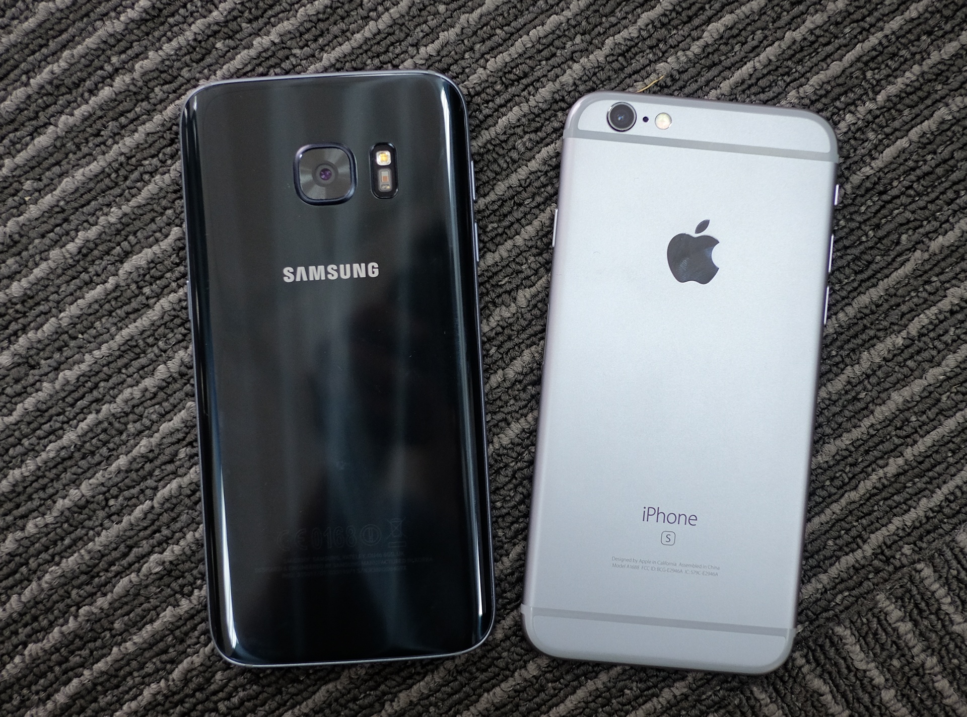 Galaxy S7 so dang iPhone 6S anh 1