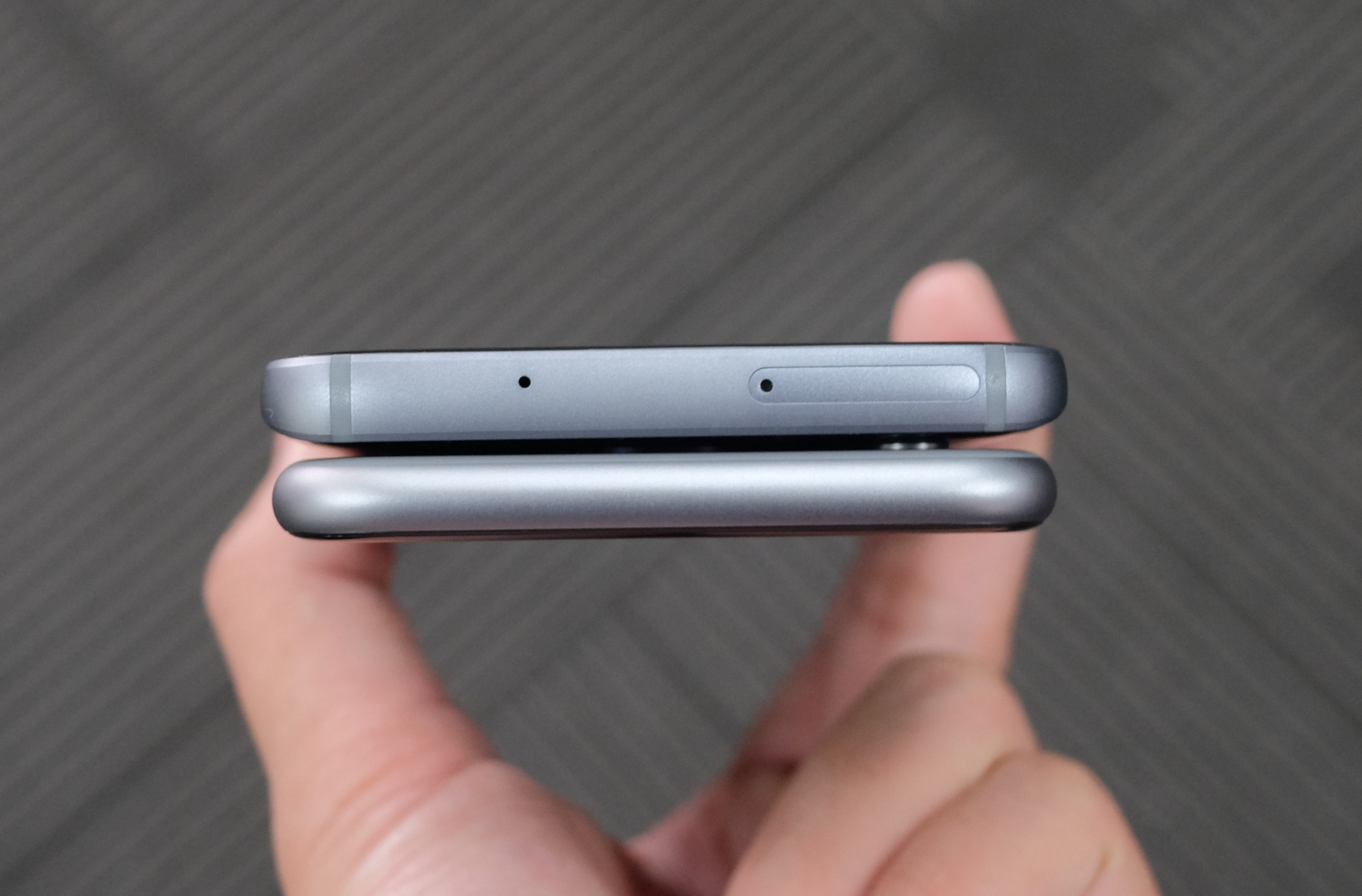 Galaxy S7 so dang iPhone 6S anh 6