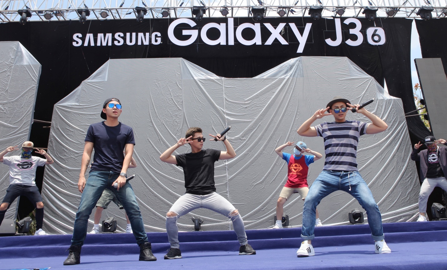 mot ngay cua 365 anh 2