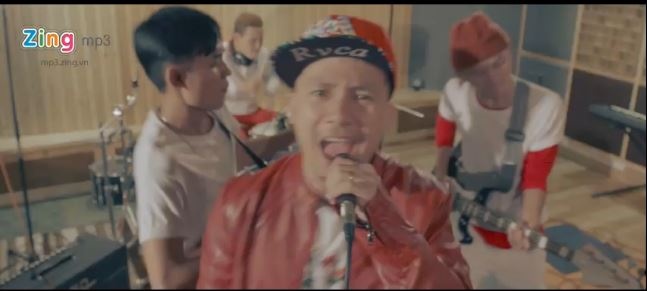 Never Give Up - Dinh Tien Dat (Mr Dee) hinh anh